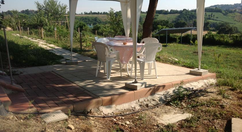 Le Querce Bed and Breakfast Ancona Kamer foto